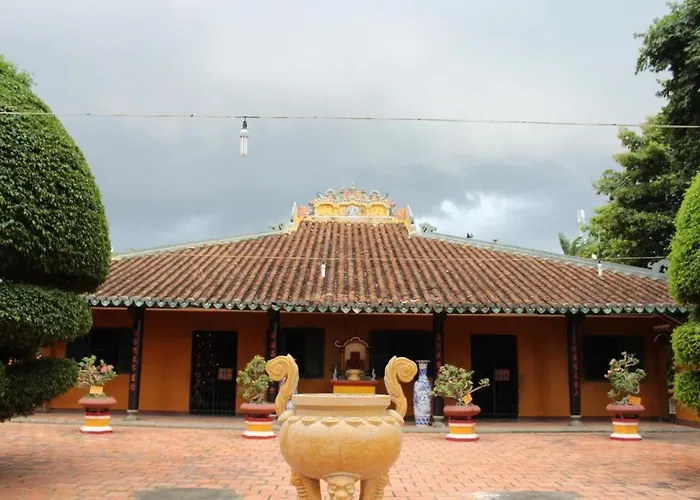 Hồng Hạc